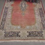 696 1694 ORIENTAL RUG